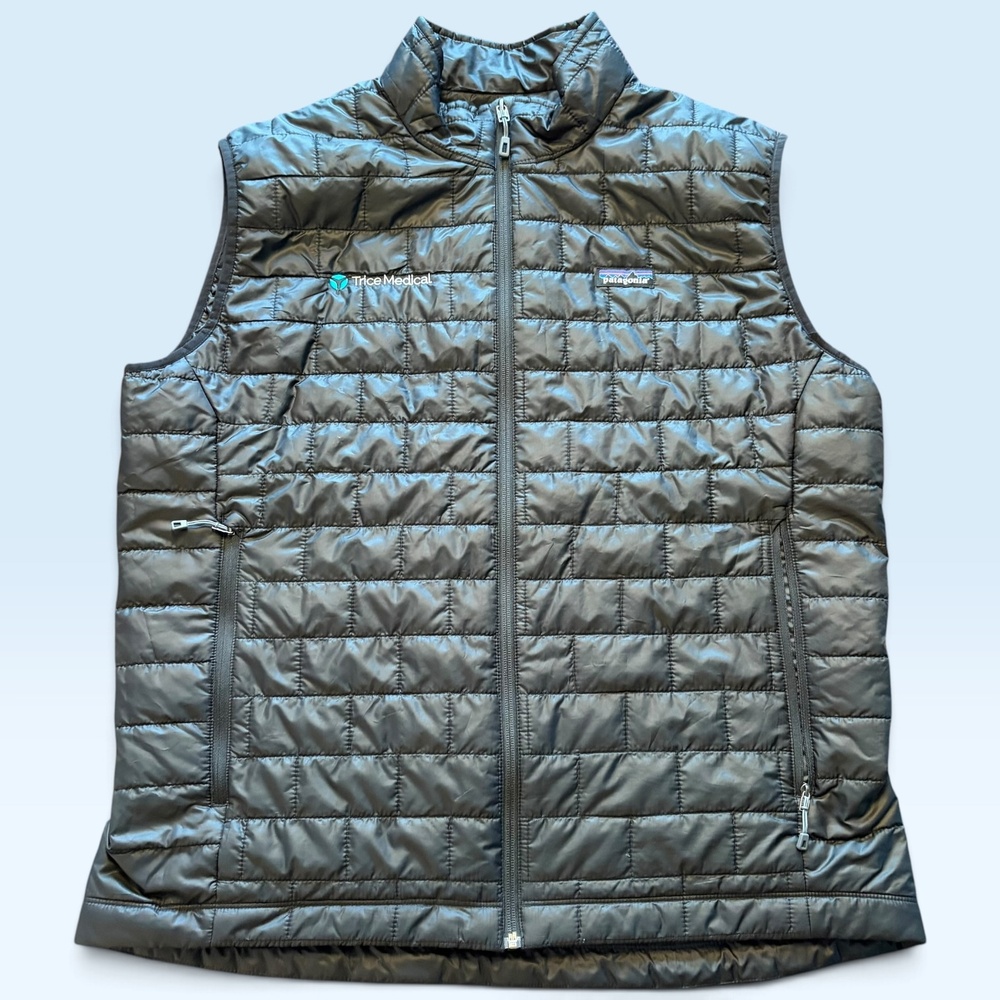 Patagonia Vest Mens XL Black Nano Puff Puffer Full Zip Trice Medical Logo